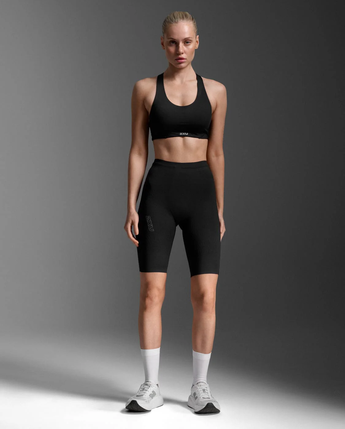 2XU Women's Light Speed React Hi-Rise Compression Shorts WA7548