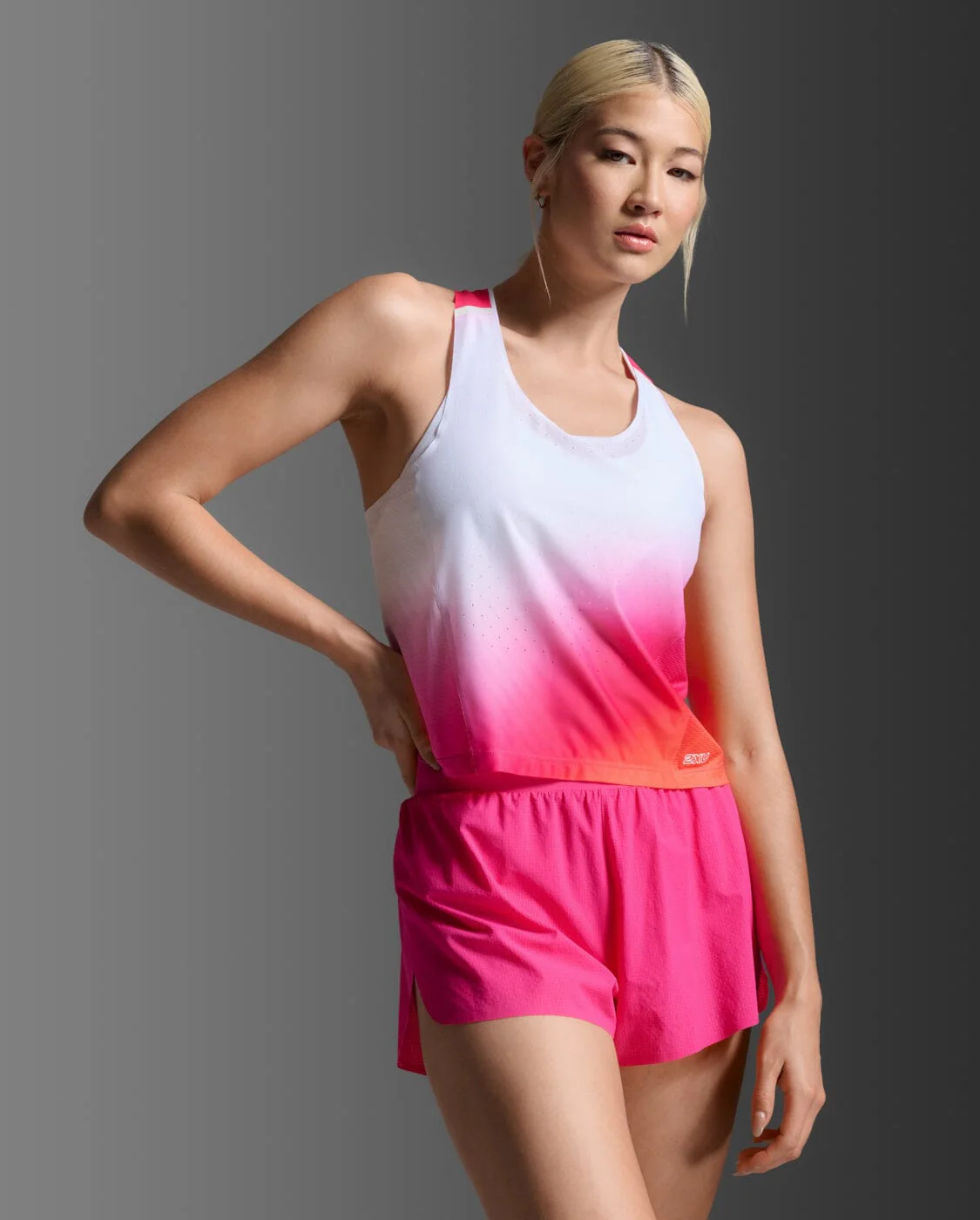 2XU Women's Light Speed React Crop Singlet WR7451A - Image 4
