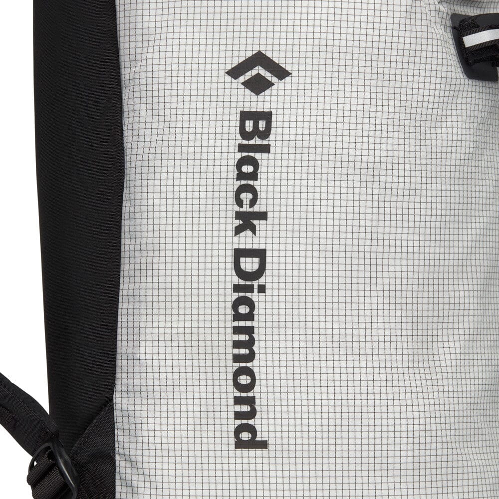 Black Diamond Blitz 20 Backpack - Image 4
