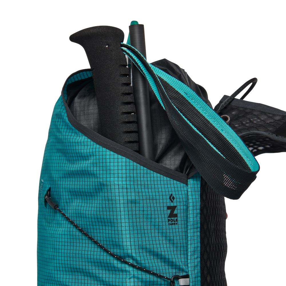 Black Diamond Women's Distance 15 Backpack (Gen 2) (Prior Years) - Image 3
