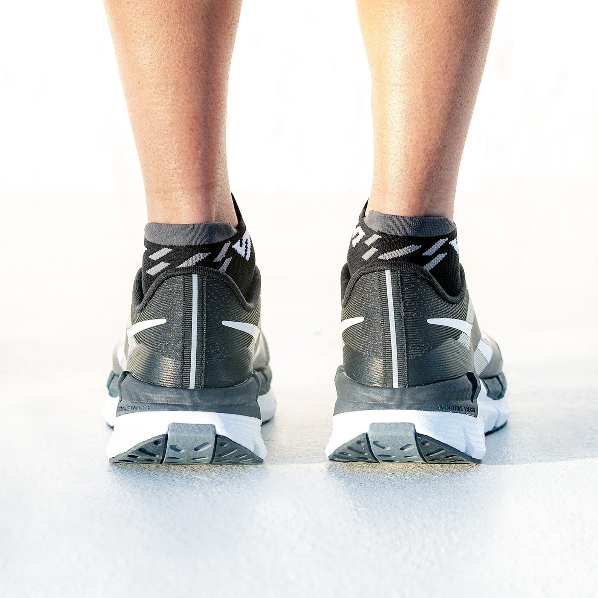 Versus Black Titanium Running Ankle Socks - Image 4