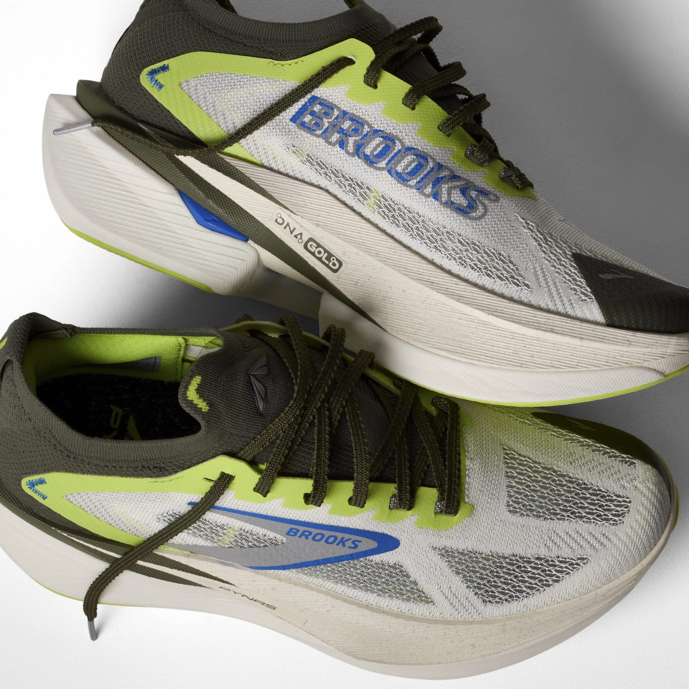 Brooks PYNRS x Hyperion Max 3 Men's Road Running Shoes - Image 2
