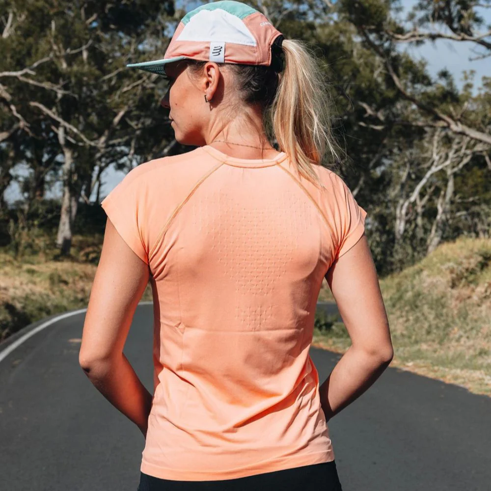 Compressport Women's Training SS Tshirt - Image 4