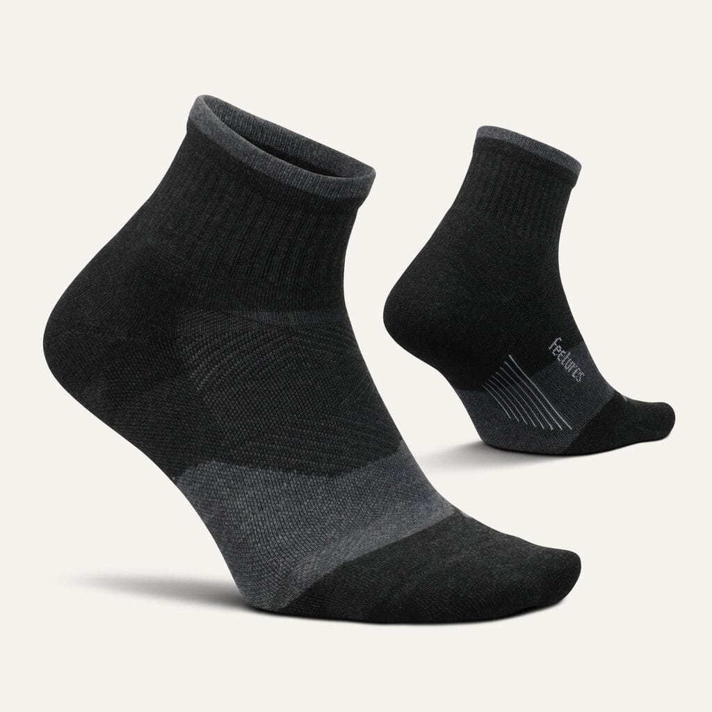 Feetures Trail Max Cushion Quarter Socks - Image 8