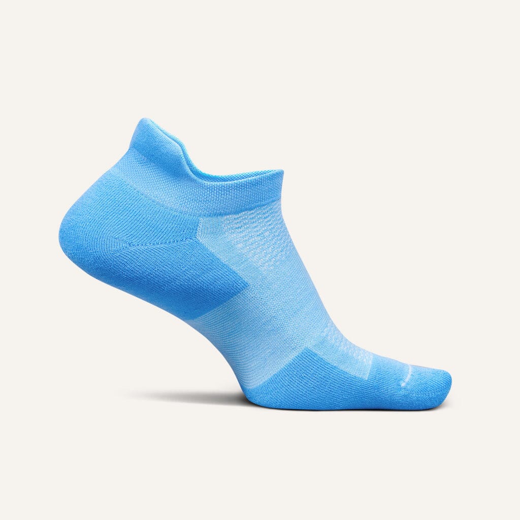 Feetures High Performance Max Cushion No-Show Tab Socks