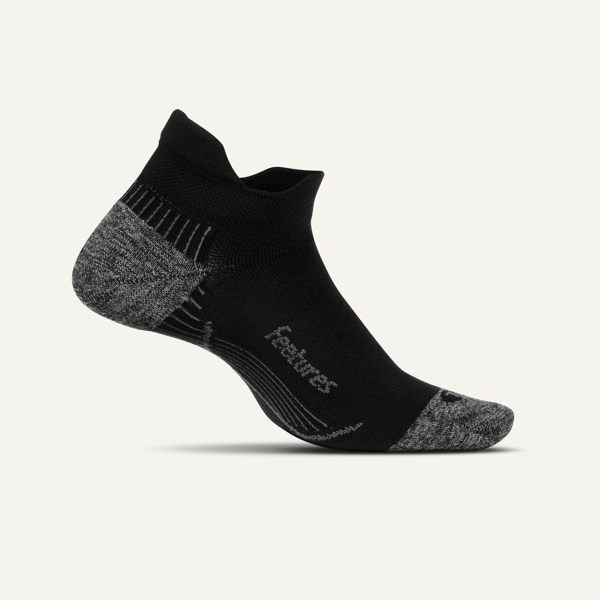 Feetures Plantar Fasciitis Relief Light Cushion No-Show Tab Socks