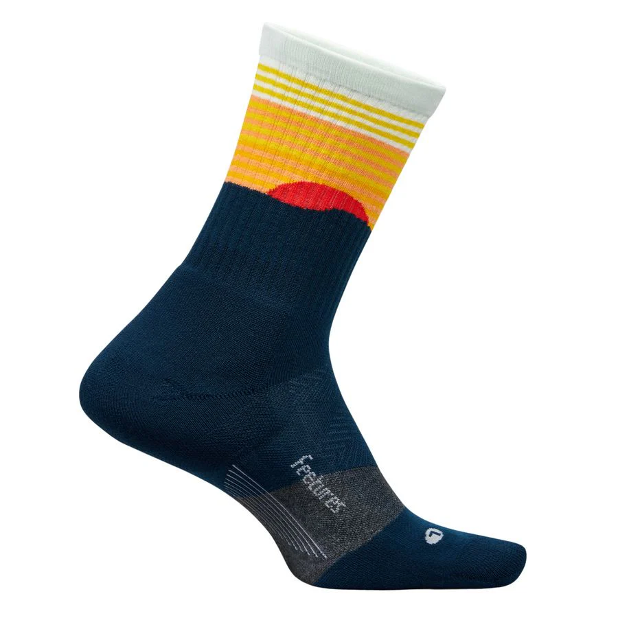 Feetures Trail Max Cushion Mini Crew Socks - Image 4