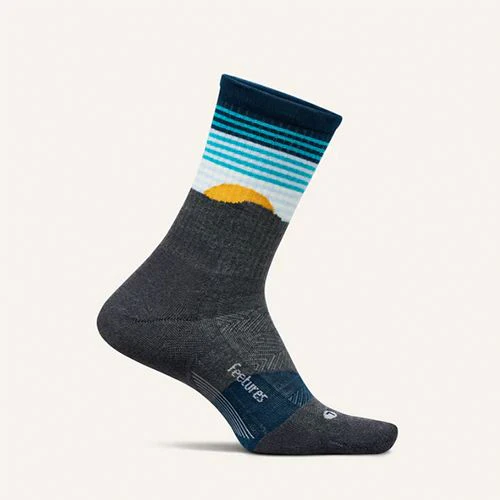 Feetures Trail Max Cushion Mini Crew Socks - Image 5