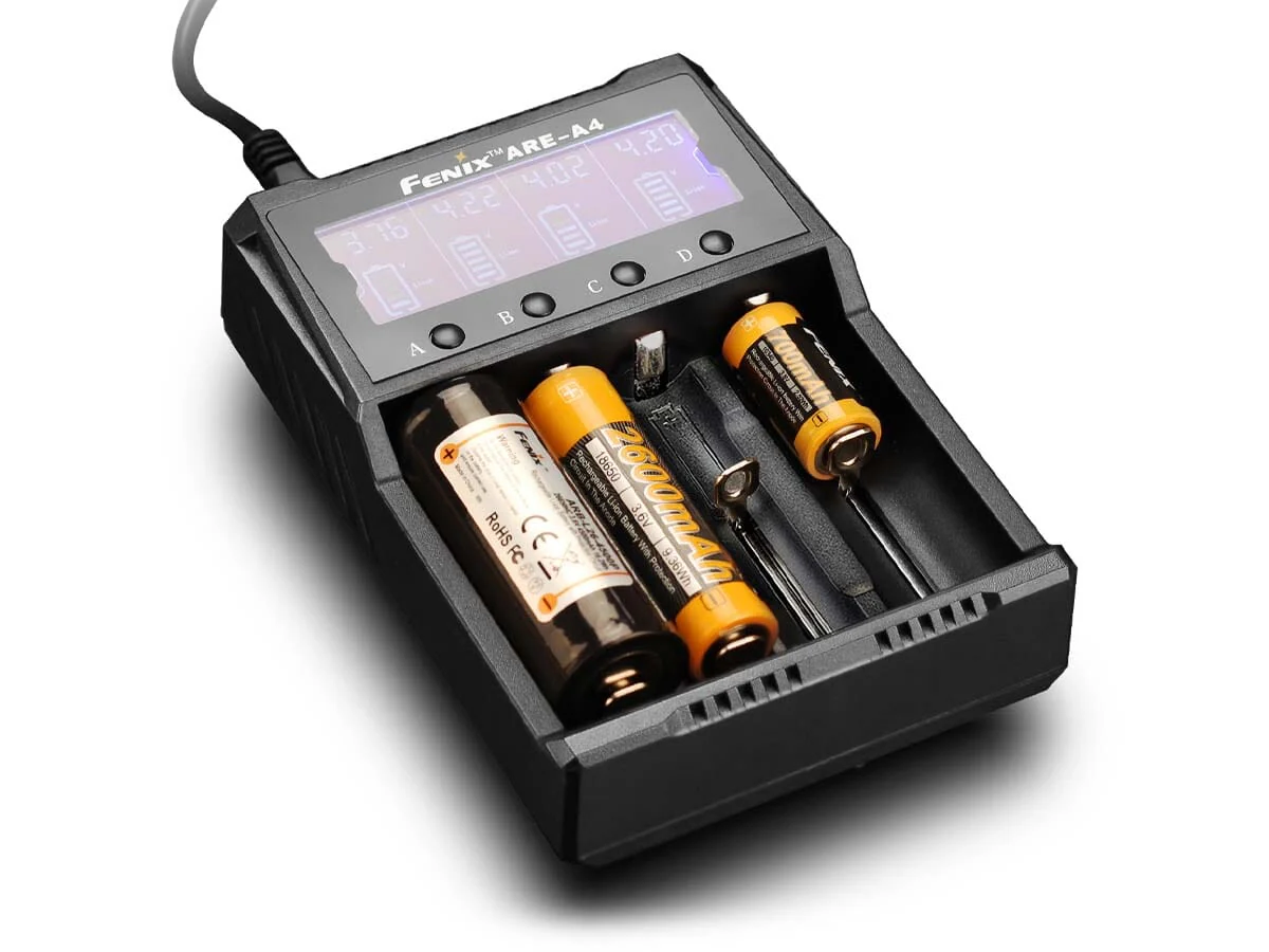 Fenix ARE-A4 Battery Charger - Image 2