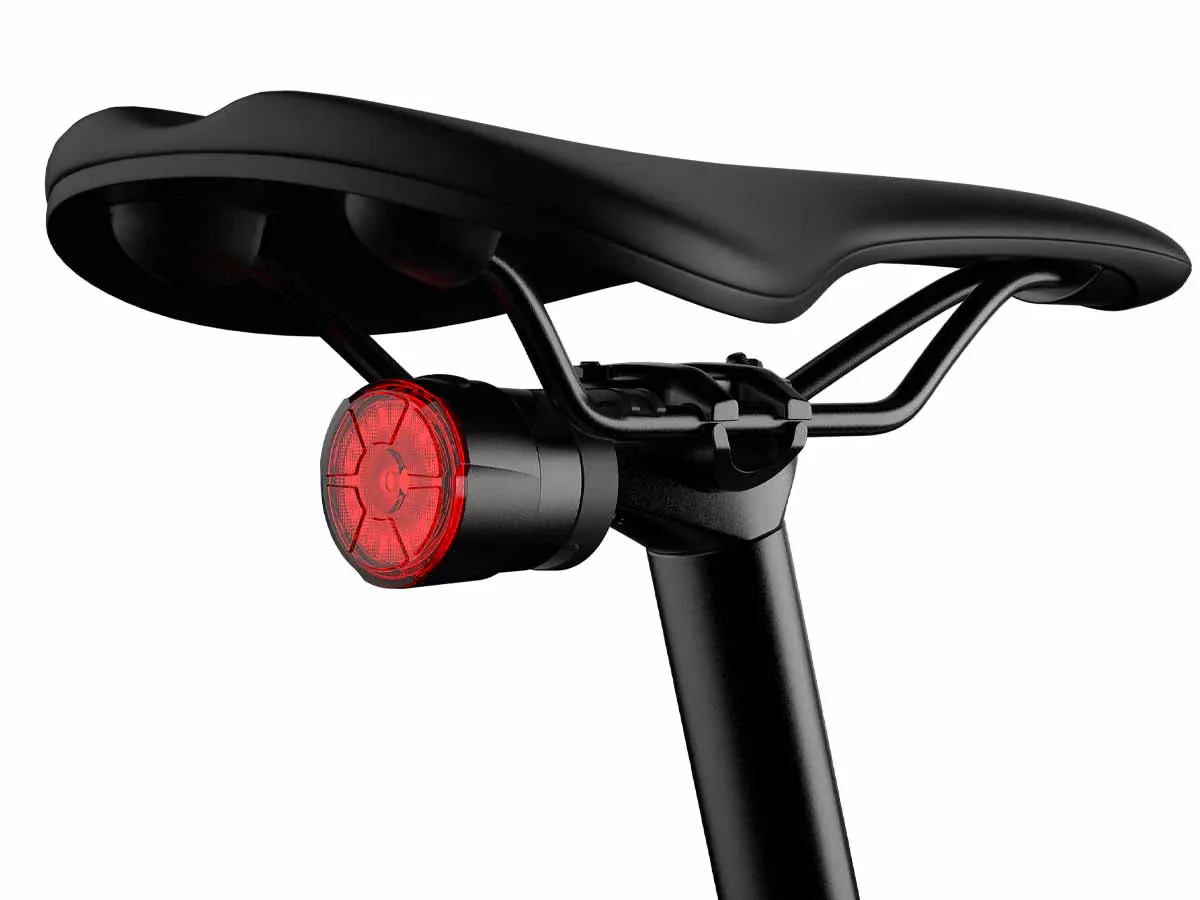 Fenix BC06R Rechargeable Bike Tail Light - Image 3