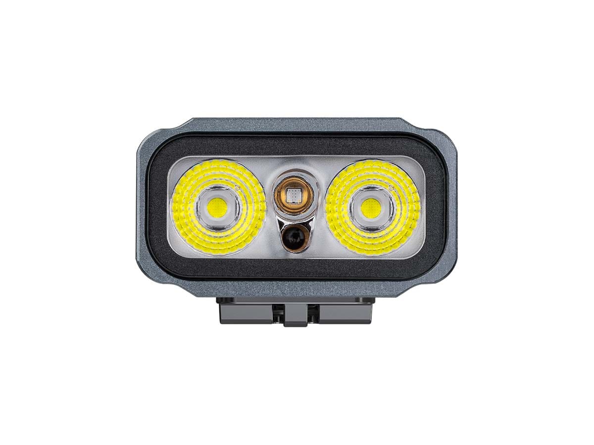 Fenix E06R Rechargeable EDC Flashlight - Image 4