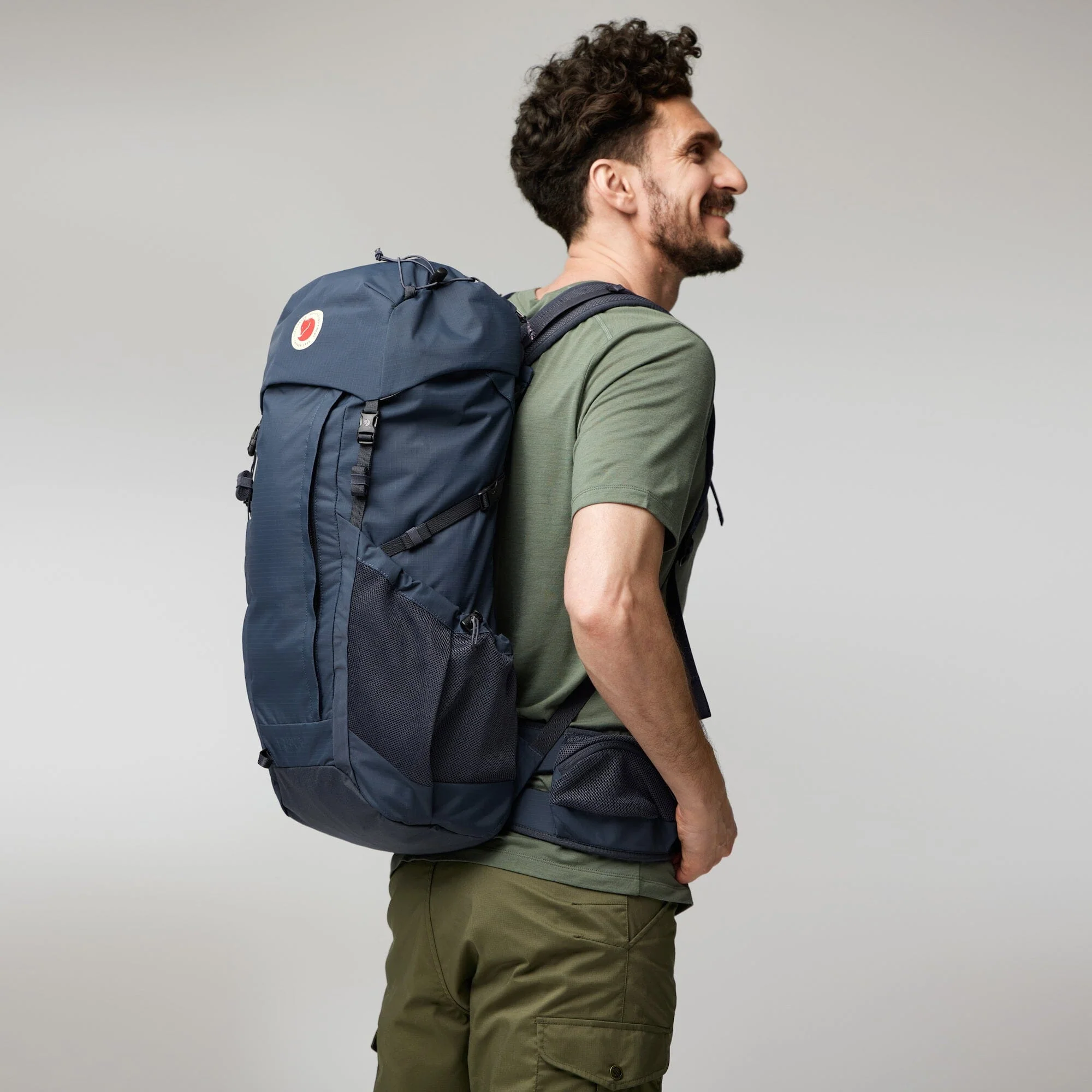 Fjallraven Abisko Hike 35 S/M Backpack - Image 8