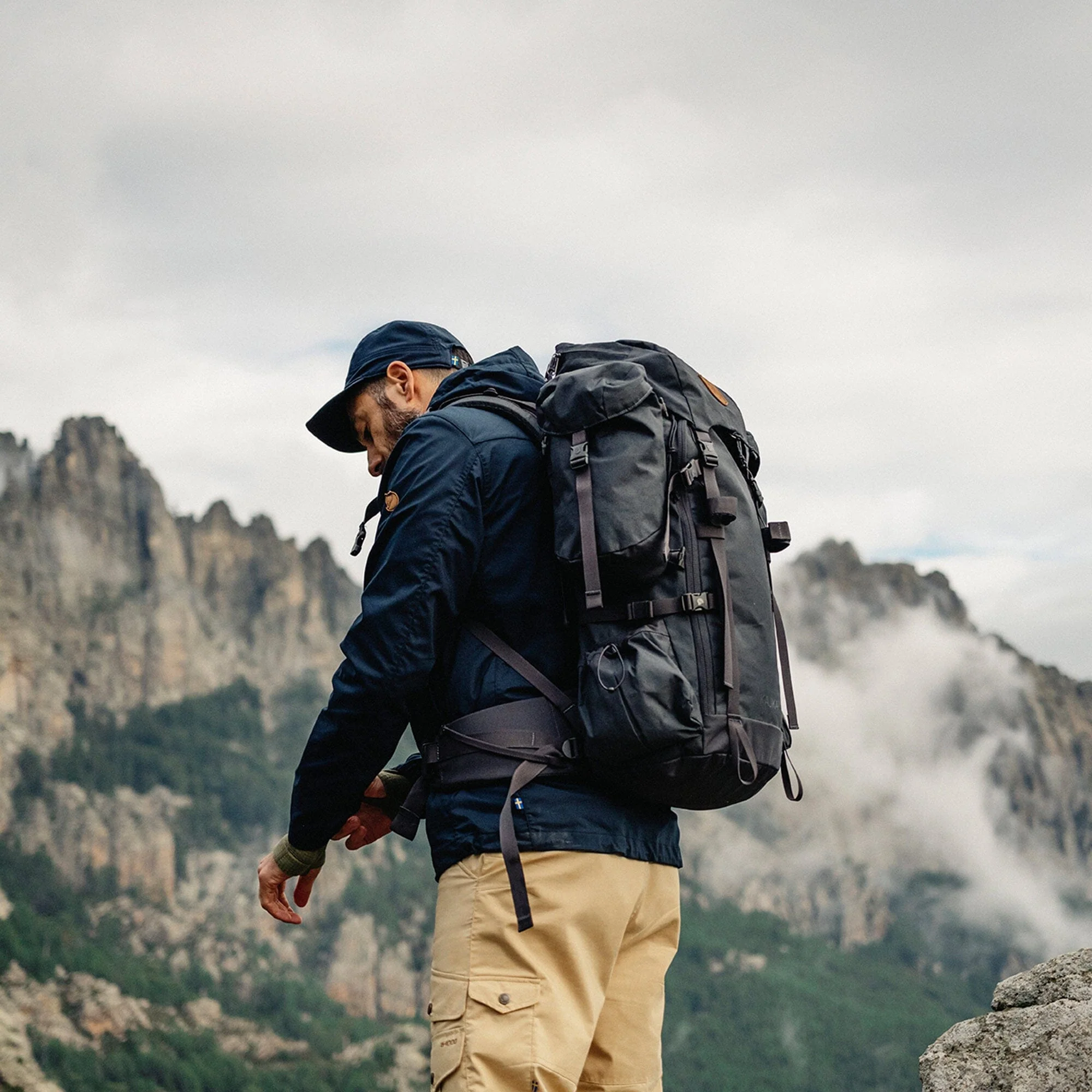 Fjallraven Abisko Hike Jacket Men's - Image 16