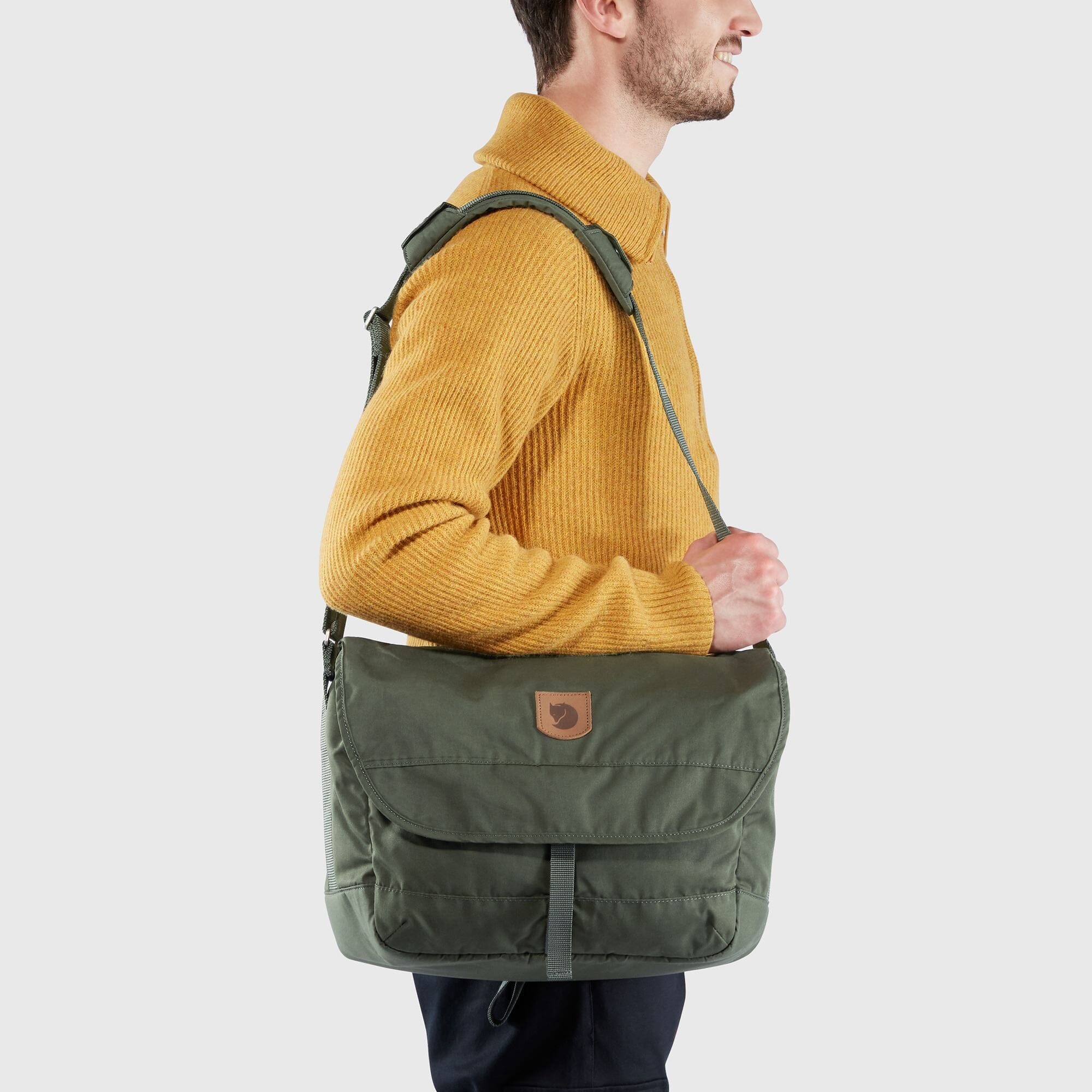 Fjallraven Greenland Shoulder Bag - Image 5