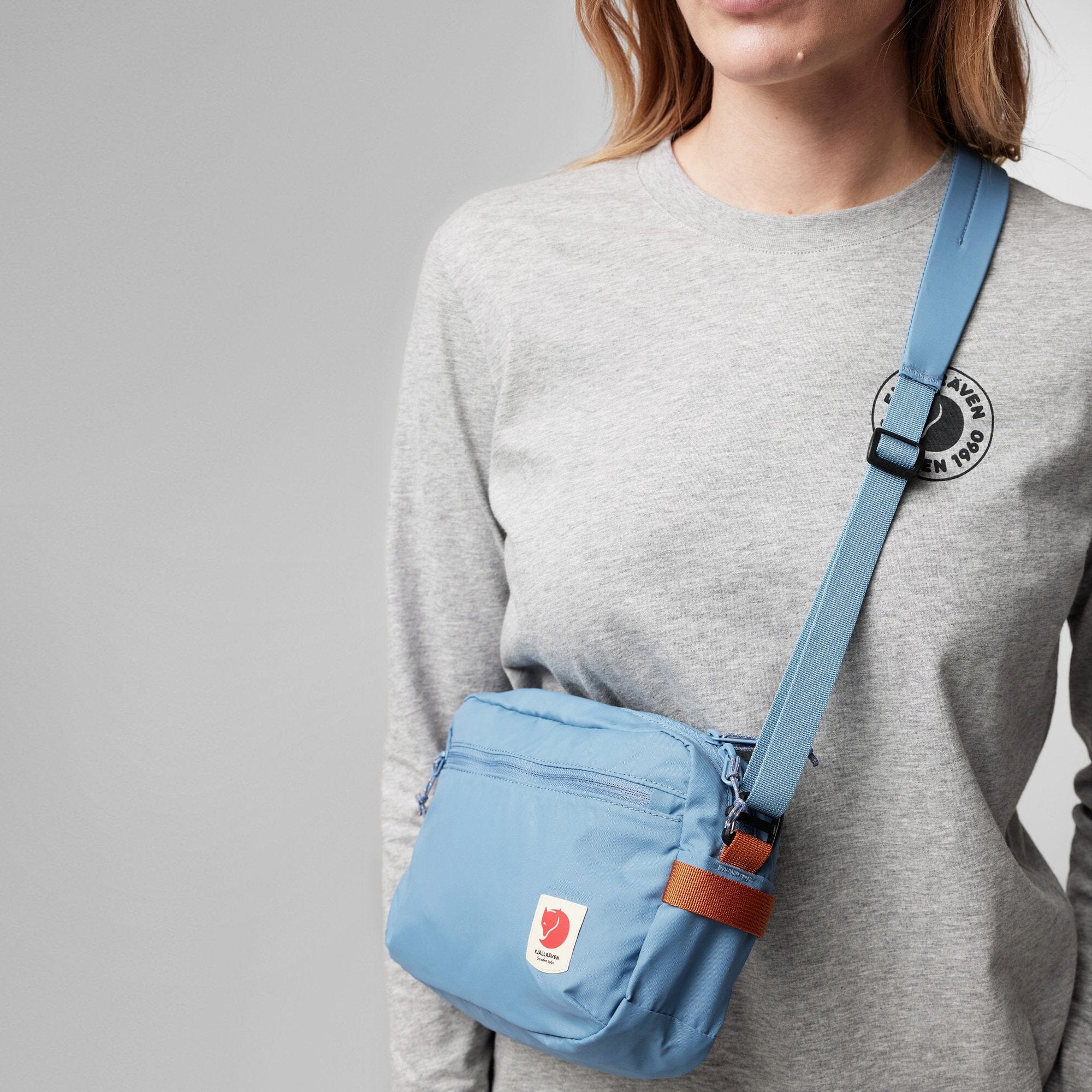 Fjallraven High Coast Crossbody Messenger Bag - Image 5