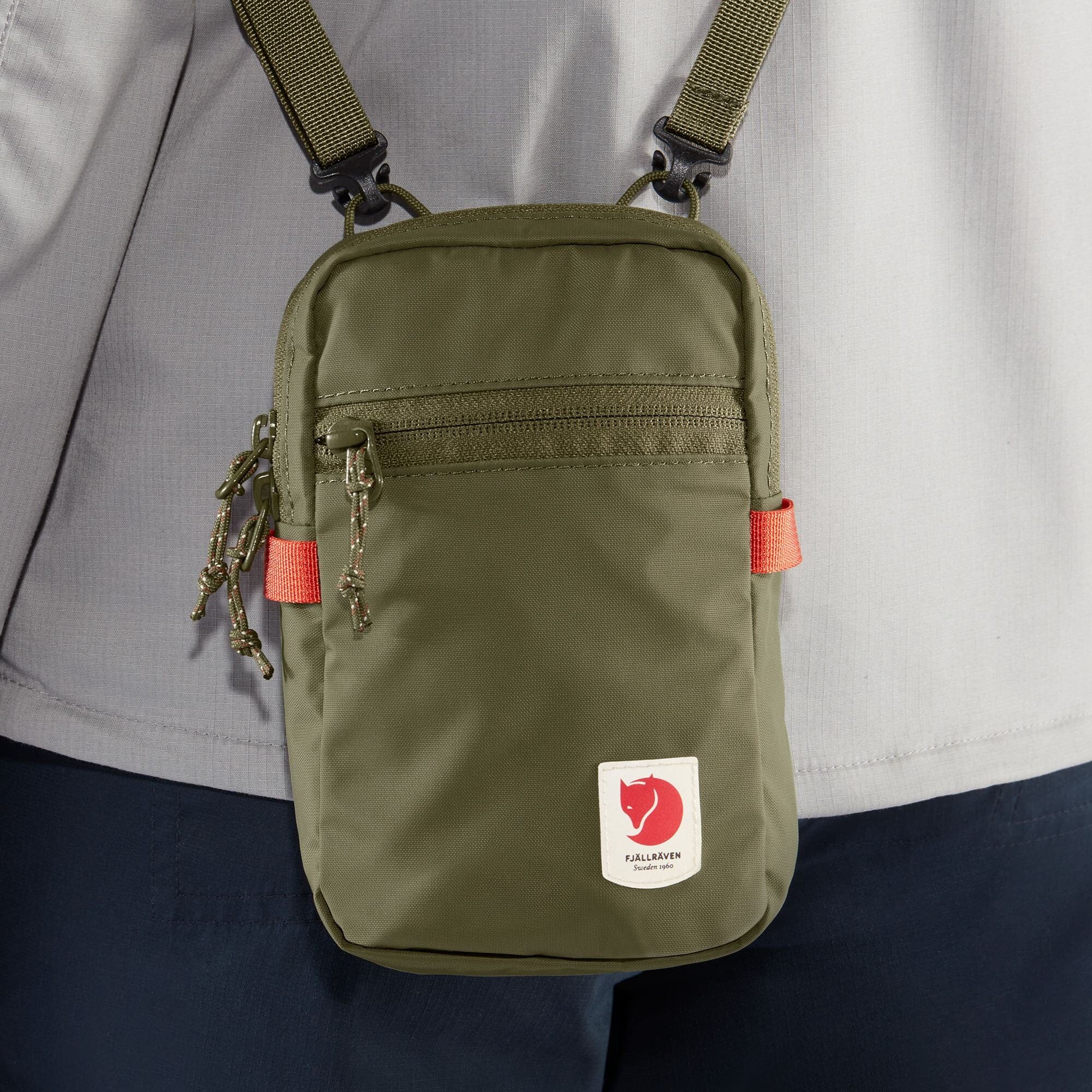 Fjallraven High Coast Pocket Messenger Bag - Image 5