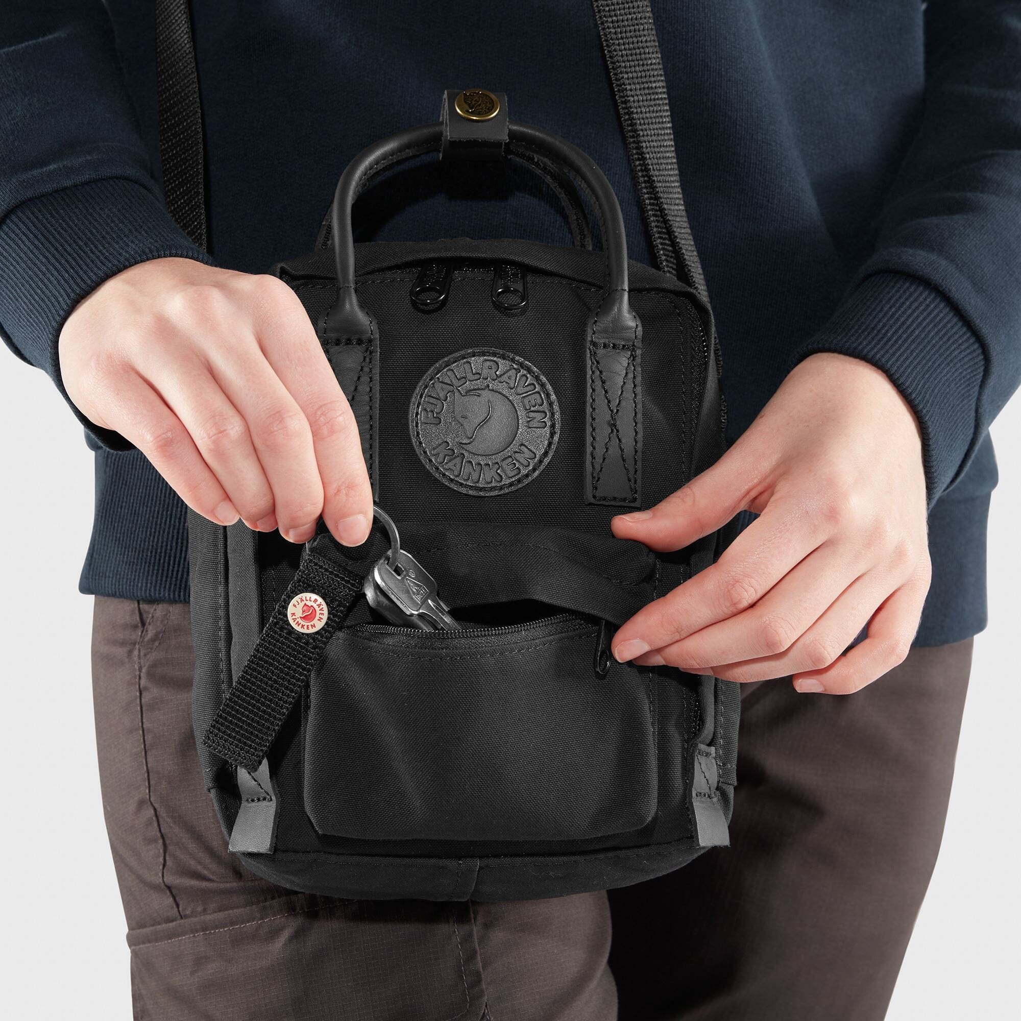 Fjallraven Kanken No. 2 Black Sling Messenger Bag - Image 8