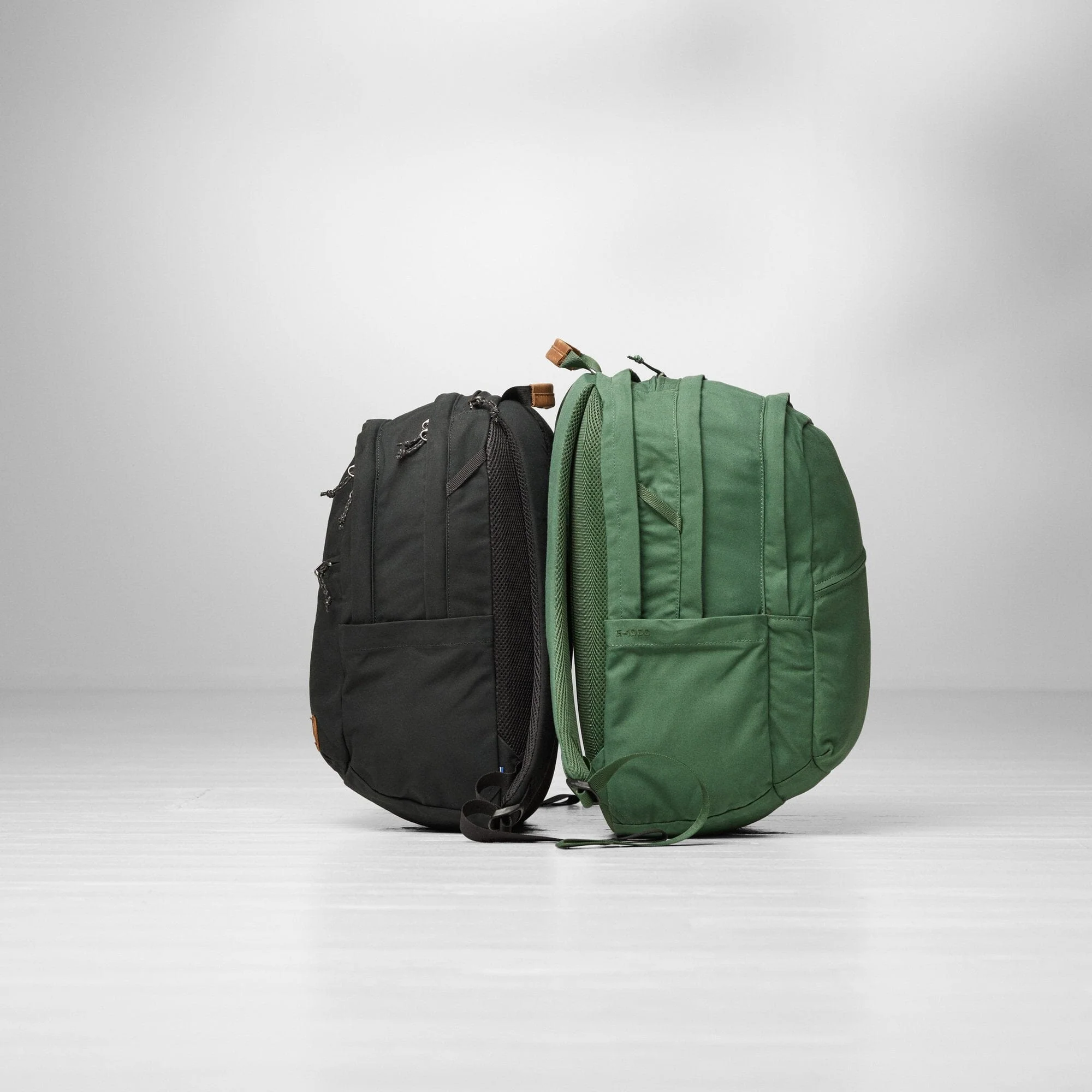 Fjallraven Raven 28 Laptop Backpack - Image 6
