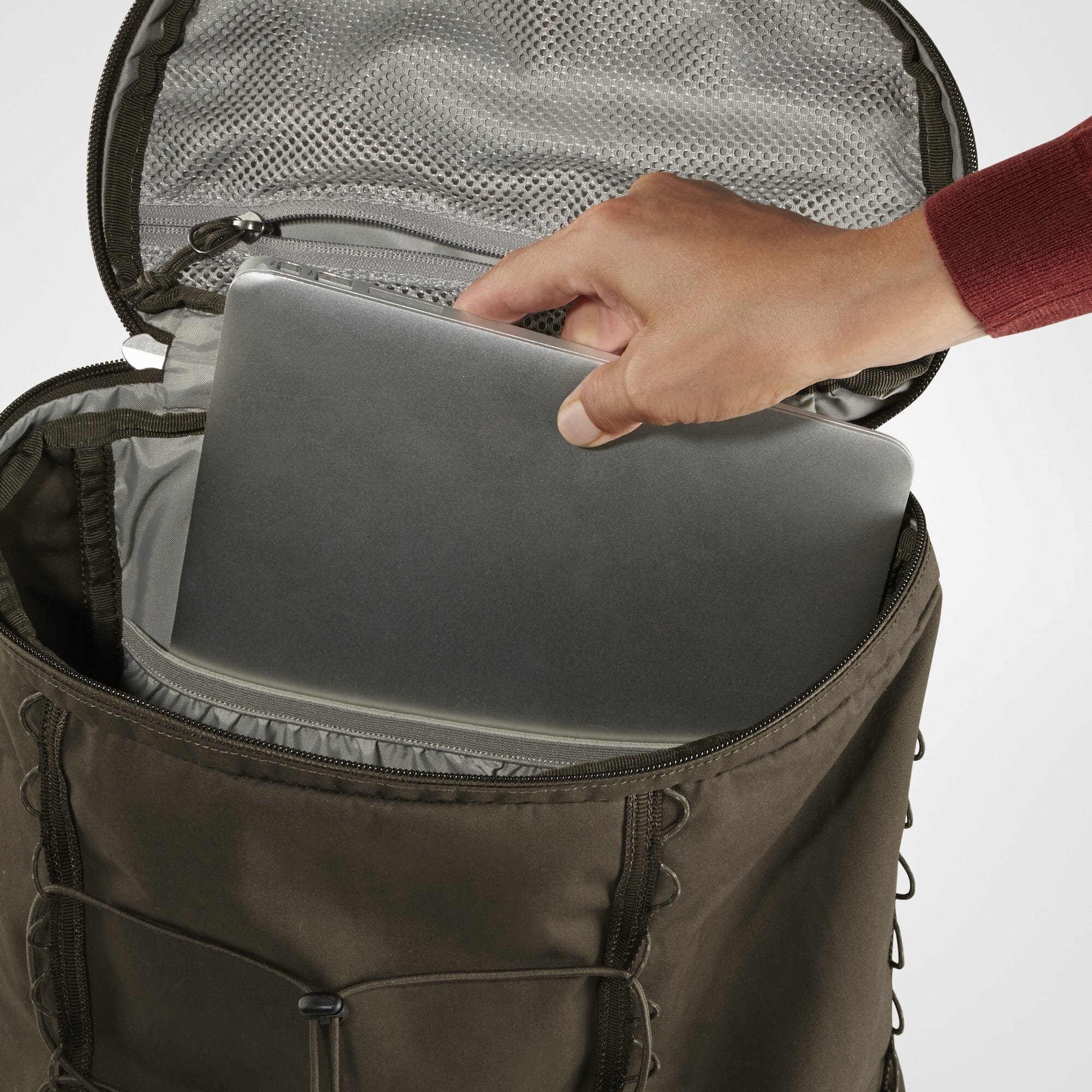 Fjallraven Singi 20 Backpack - Image 6