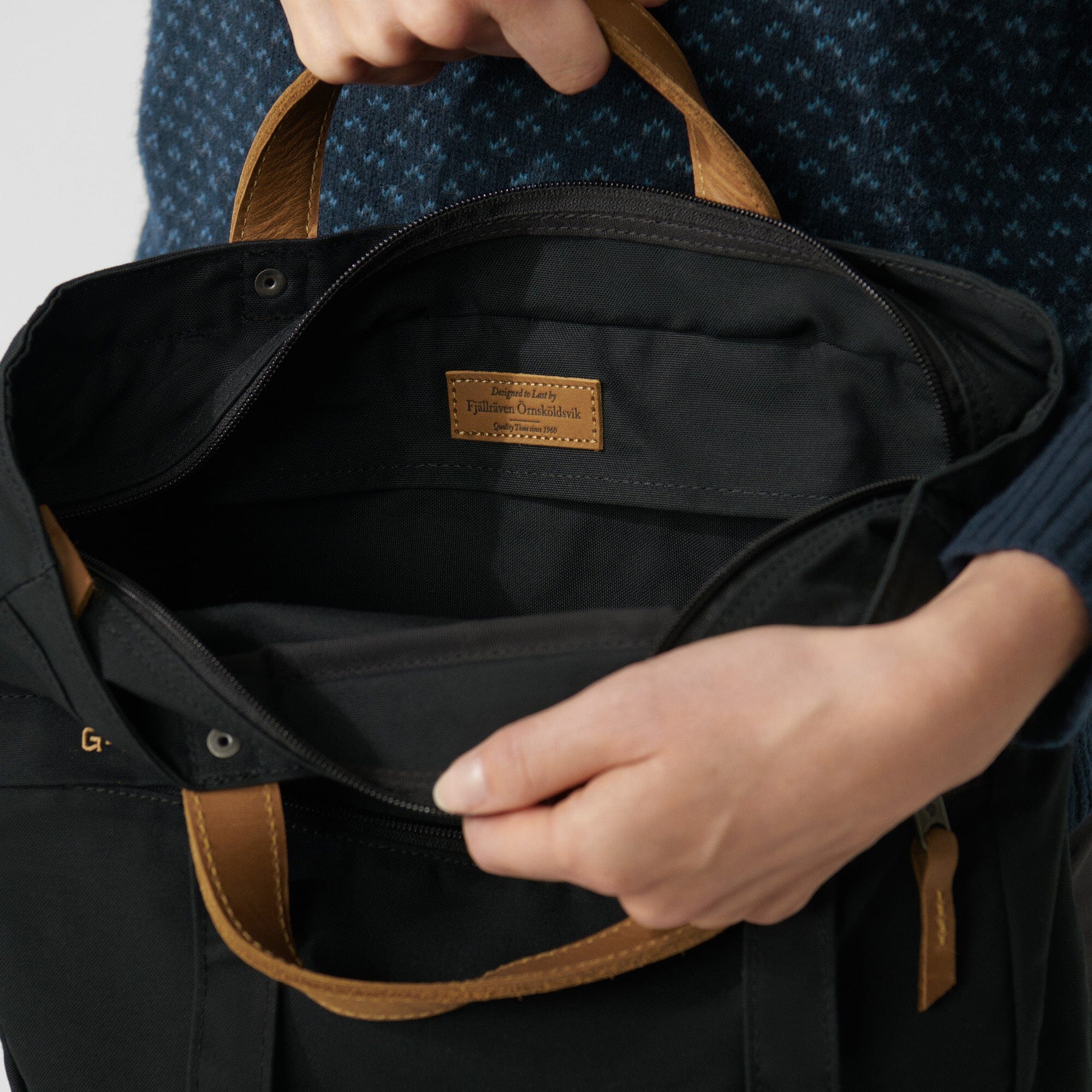 Fjallraven Totepack No. 1 - Image 9