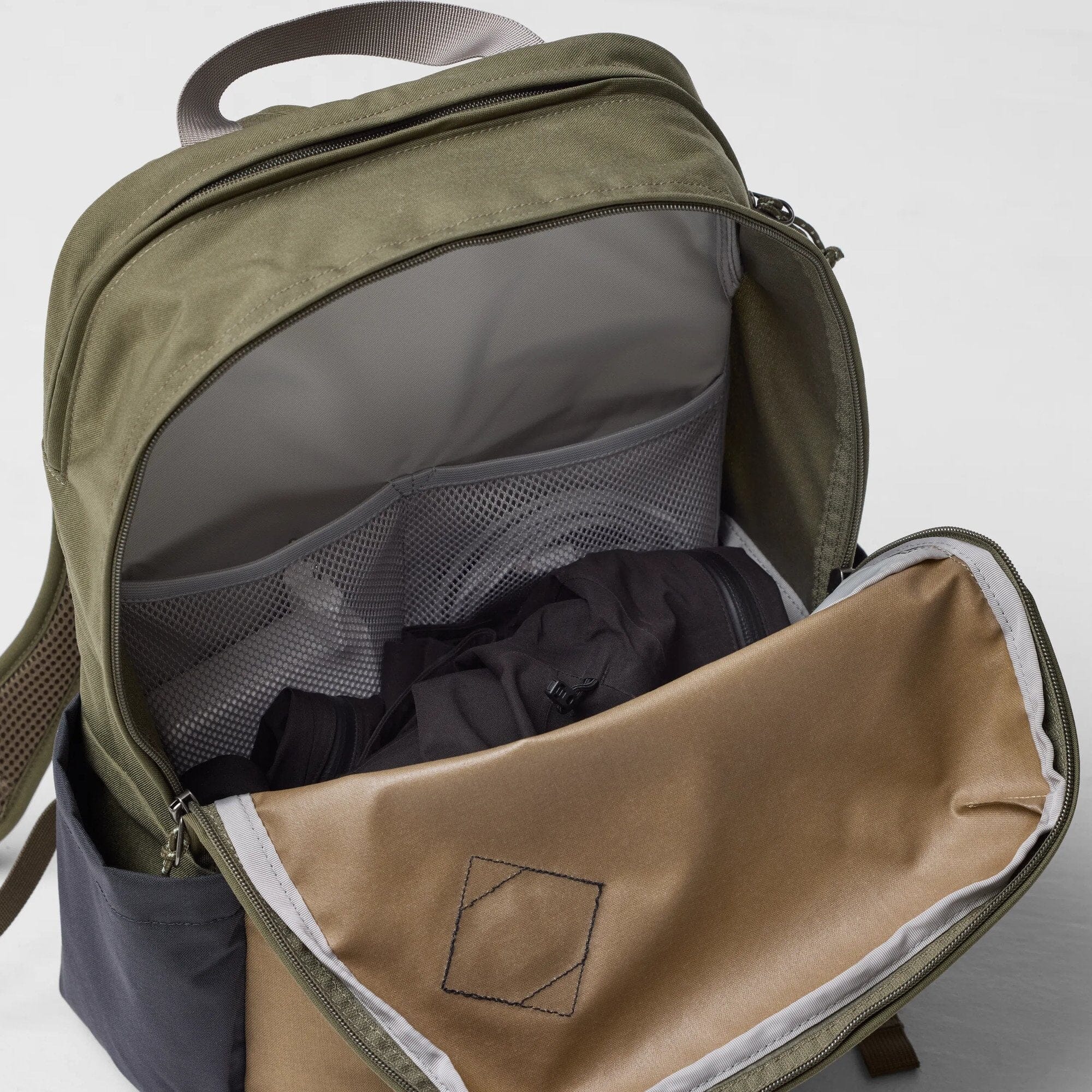 Fjallraven Vardag Backpack 17 - Image 11