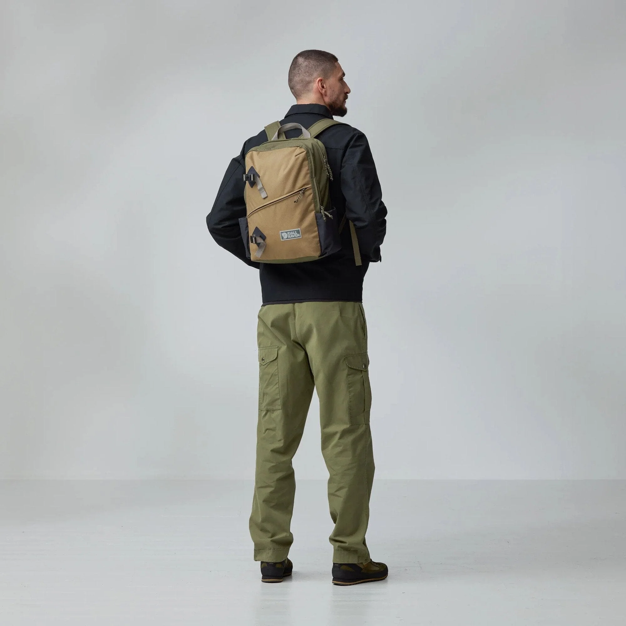 Fjallraven Vardag Backpack 17 - Image 4