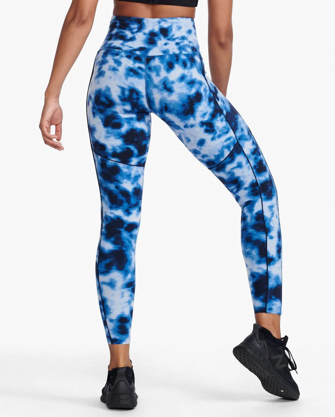 2XU Women's Form Pop Seam Hi-Rise Compression Tights WA6618B - Image 3
