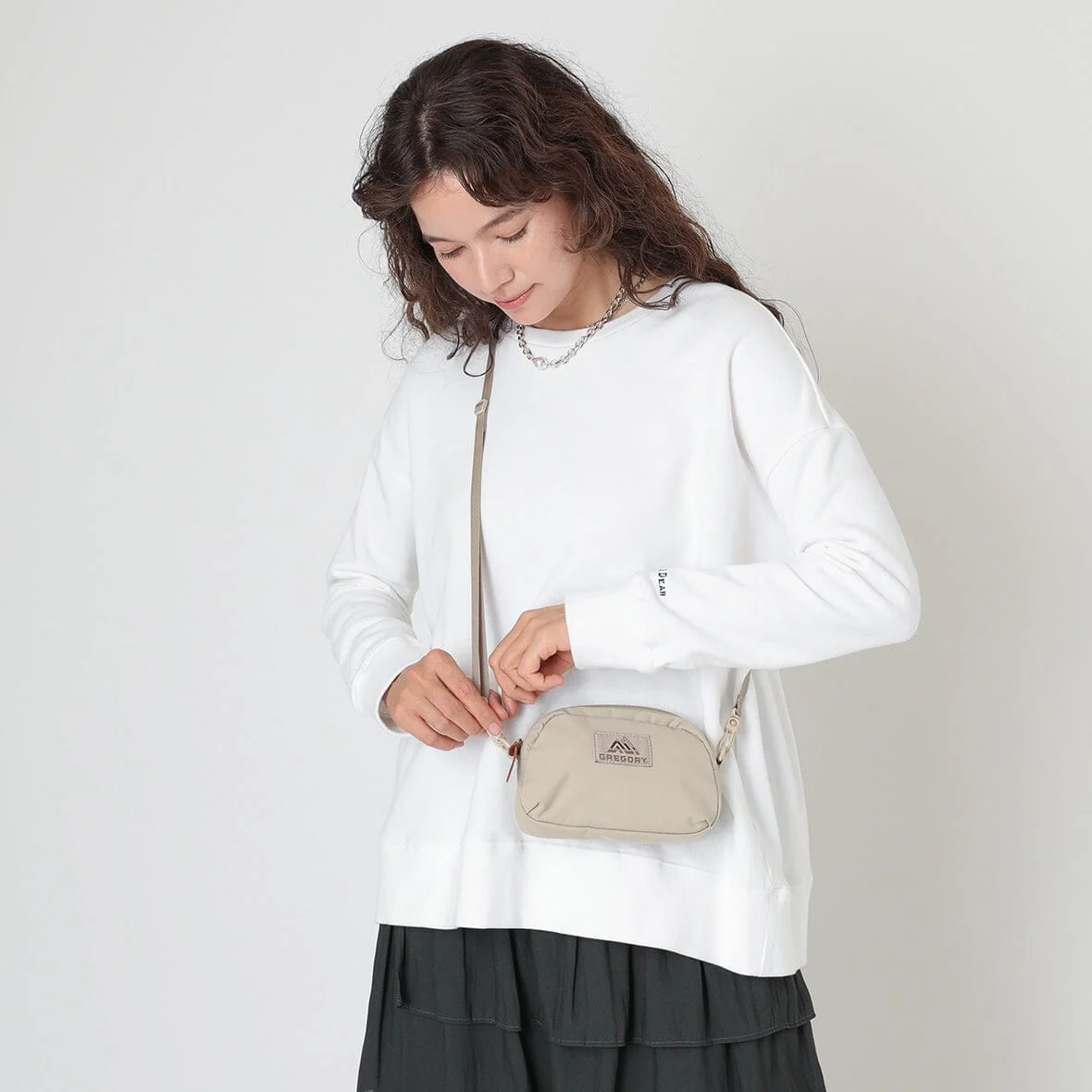 Gregory Ladybird Crossbody Bag Messenger Bag - Image 3