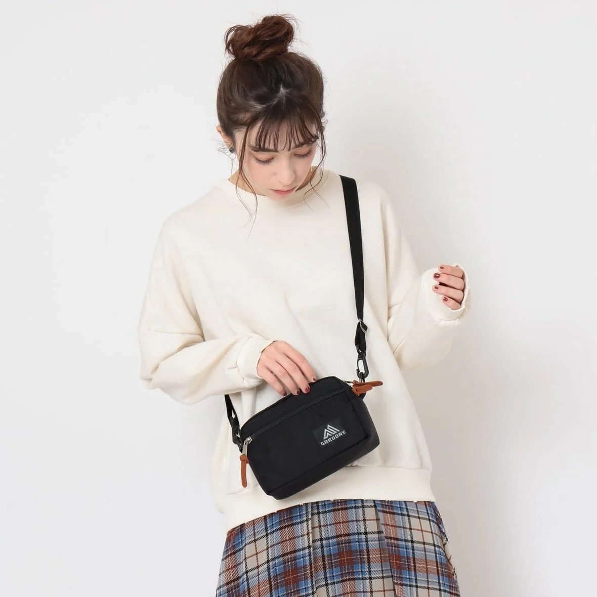 Gregory Padded Shoulder Pouch S Messenger Bag - Image 5