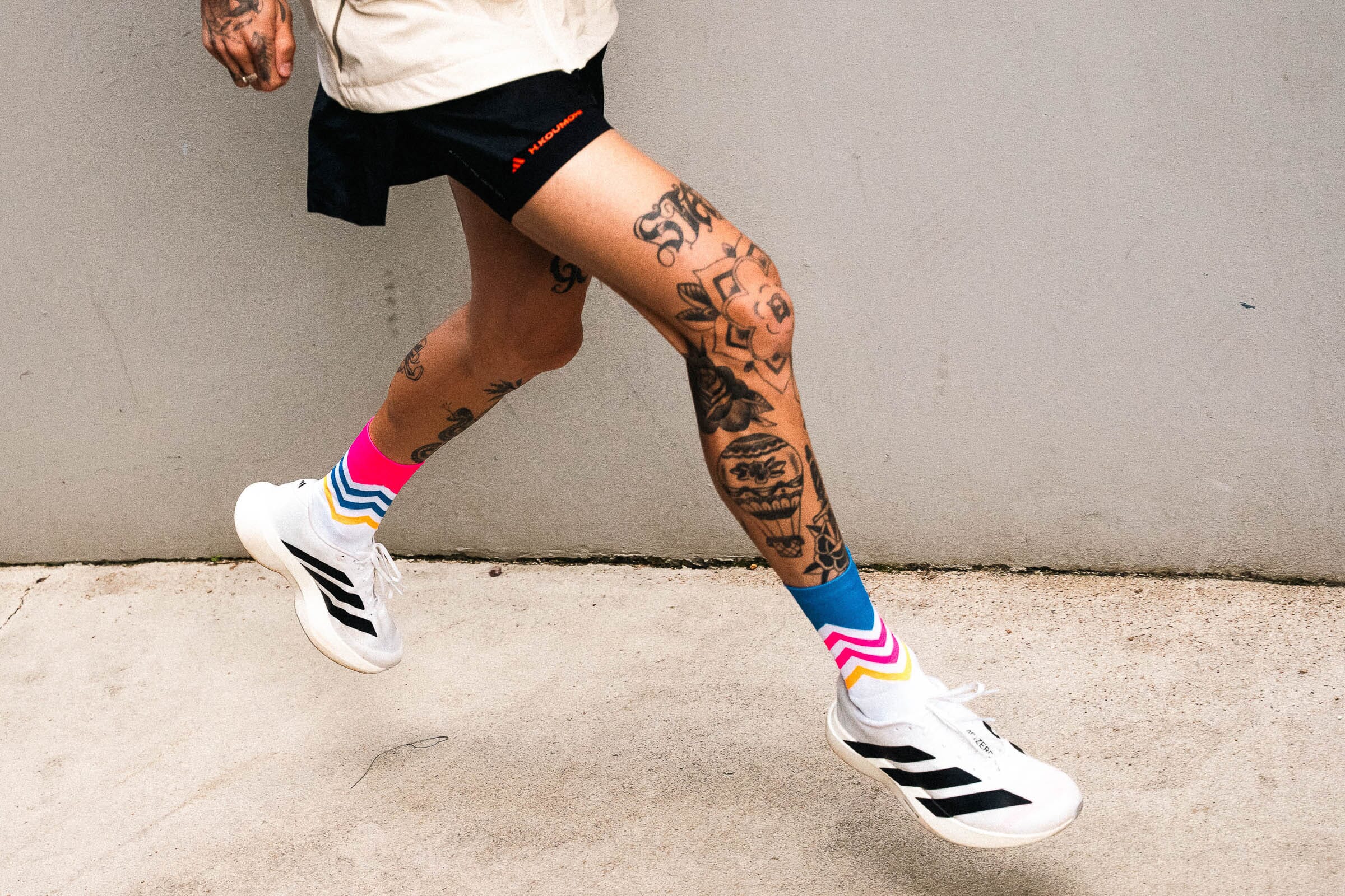 Incylence Running Volts Blue Pink Socks - Image 6