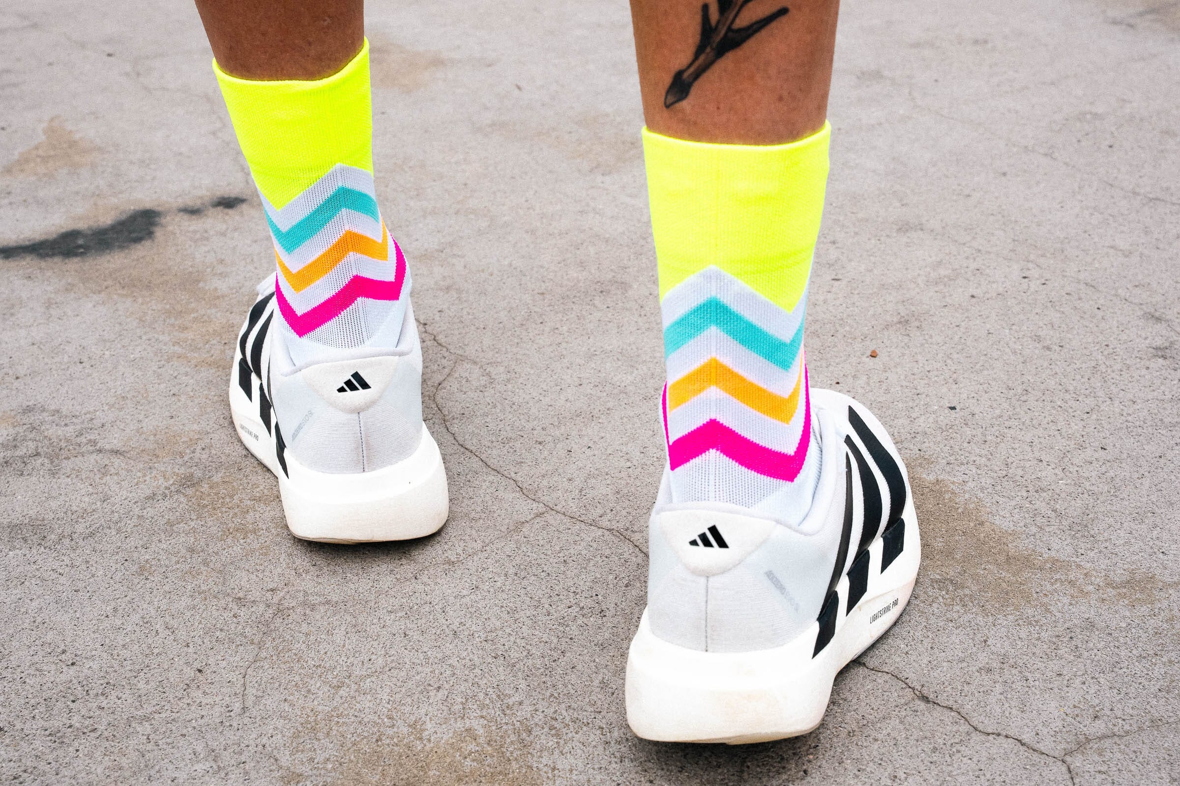 Incylence Running Volts Canary Pink Socks - Image 6