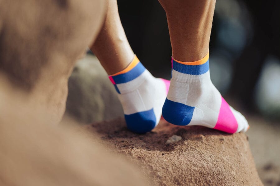 Incylence Ultralight Spirals Short Blue Pink Socks - Image 4