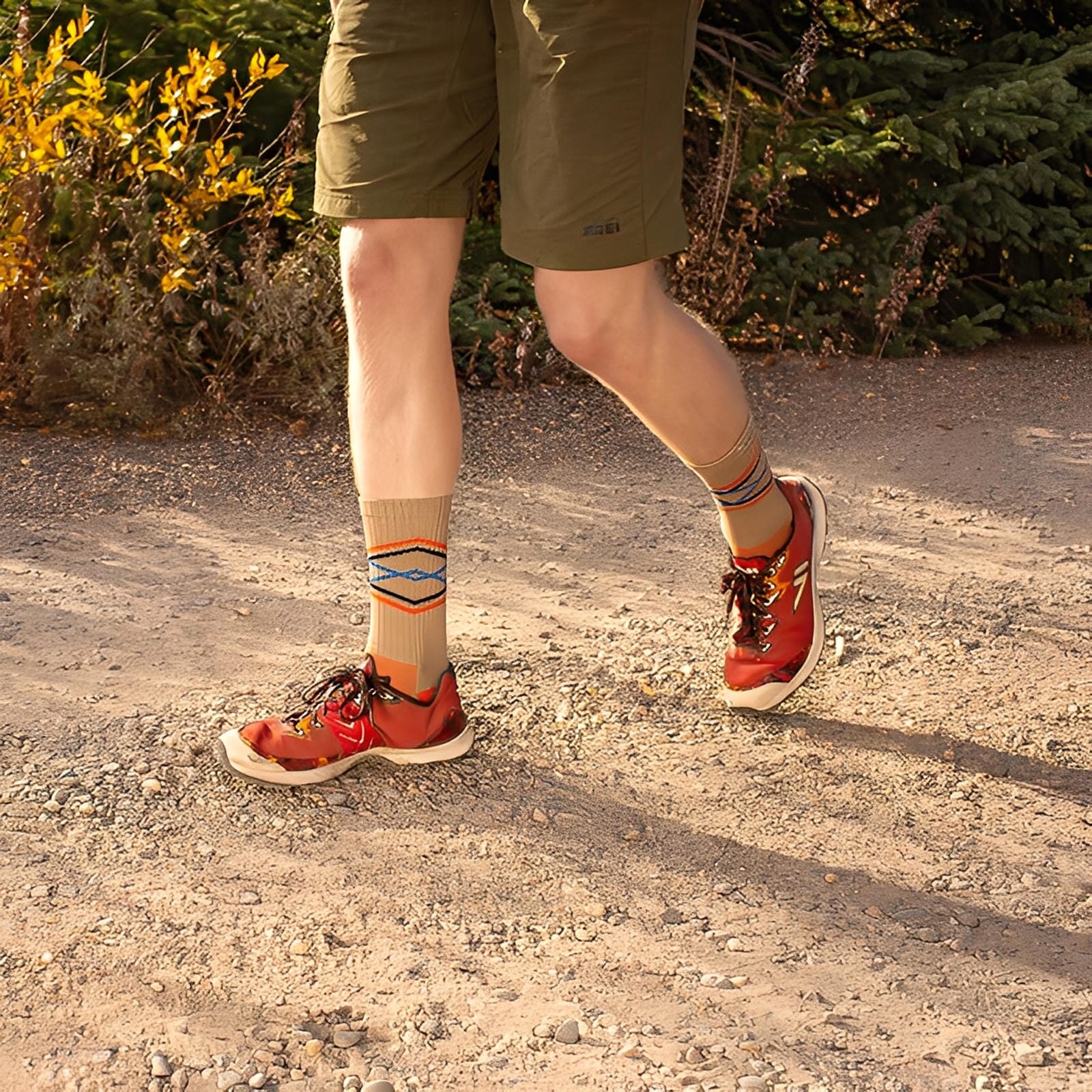 Injinji Trail Midweight Crew Socks - Image 6