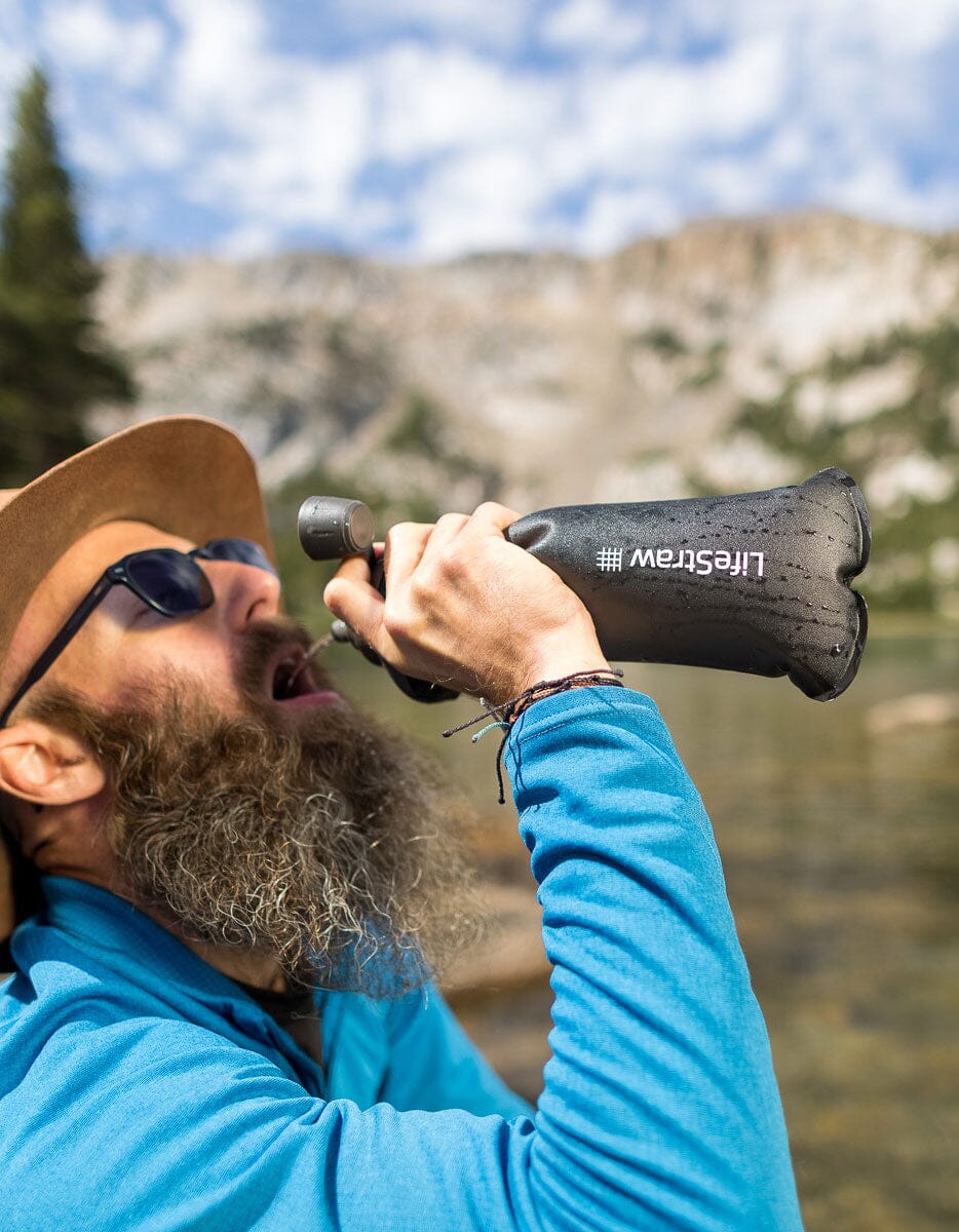 LifeStraw Peak Series Collapsible Squeeze Bottle With Filter - Image 5