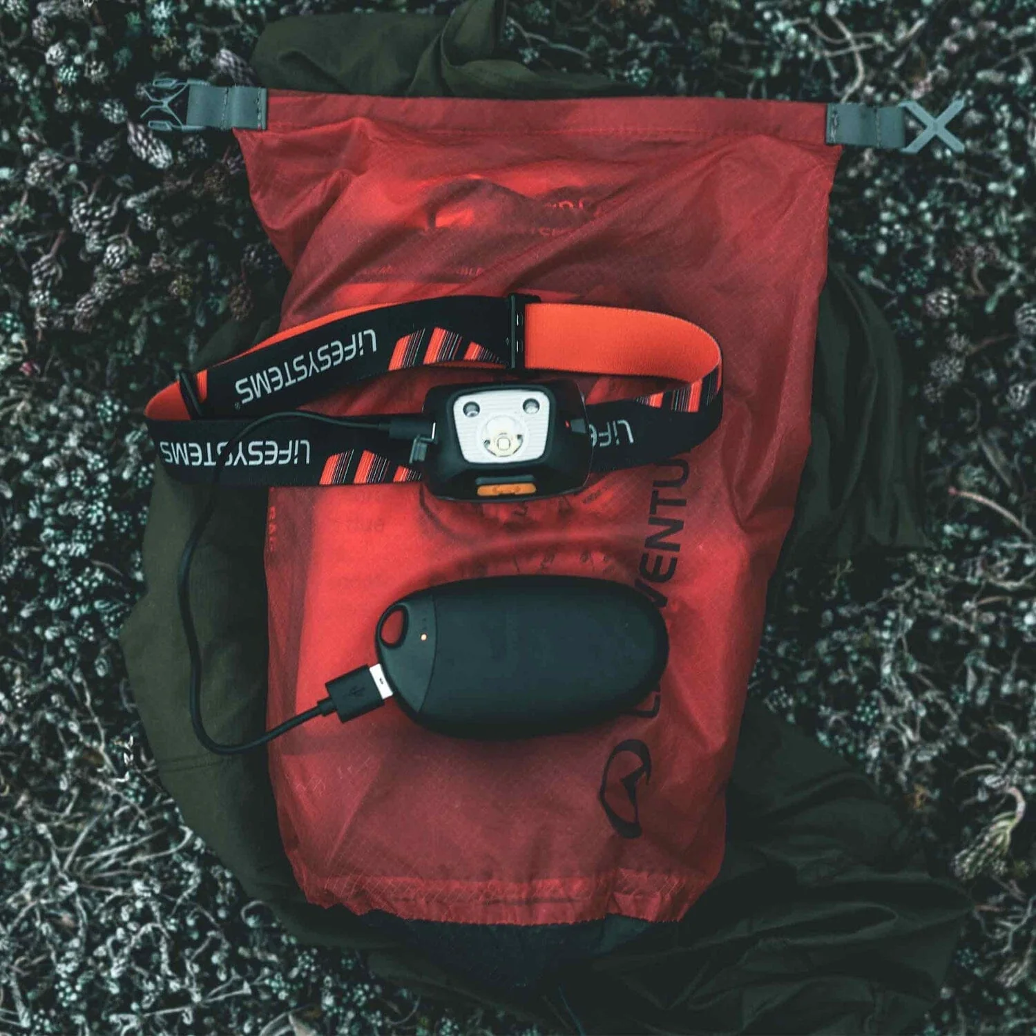 Lifesystems Rechargeable Hand Warmer - Image 7