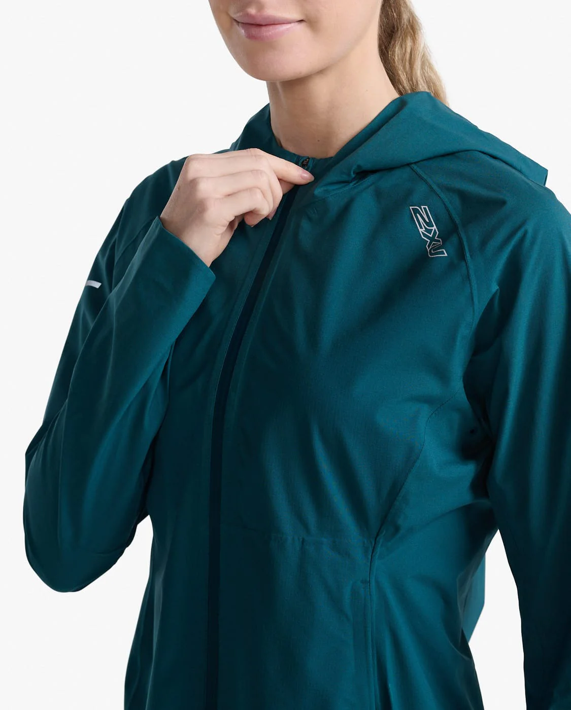 2XU Women's Light Speed Waterproof Jacket WR6842A - Image 5