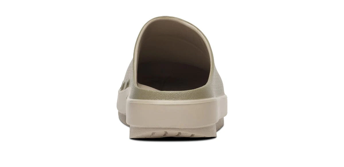 OOFOS Unisex OOcloog Clog - Foliage - Image 6