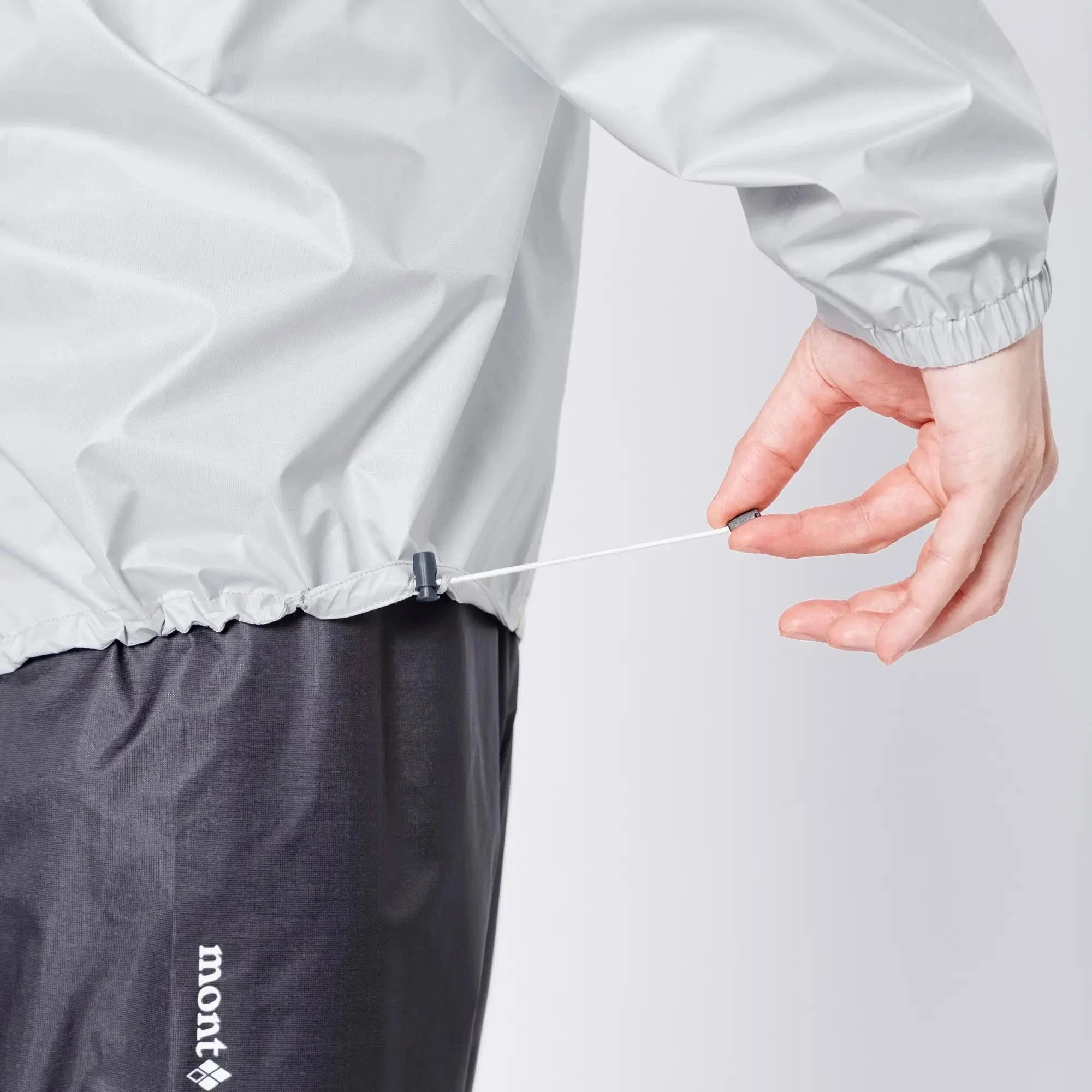 Montbell Men's Versalite Jacket - Image 8