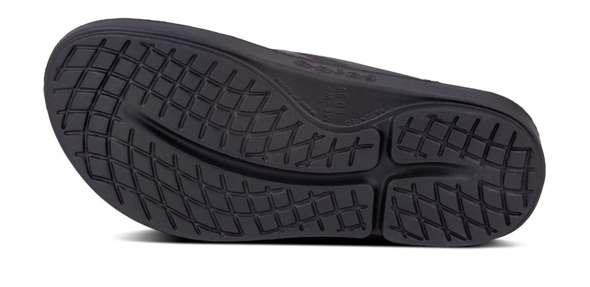 OOFOS Unisex OOriginal Thong Sandal - Black - Image 7