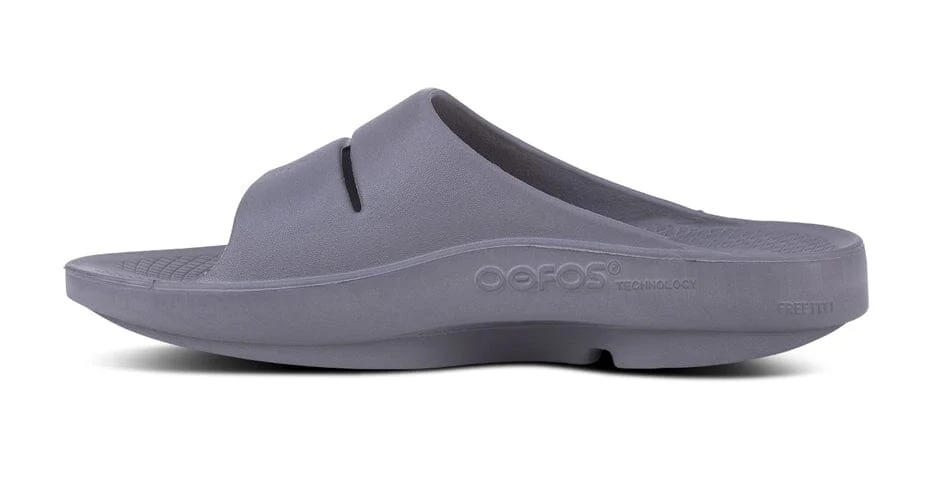 OOFOS Unisex OOahh Slide Sandal - Slate - Image 4