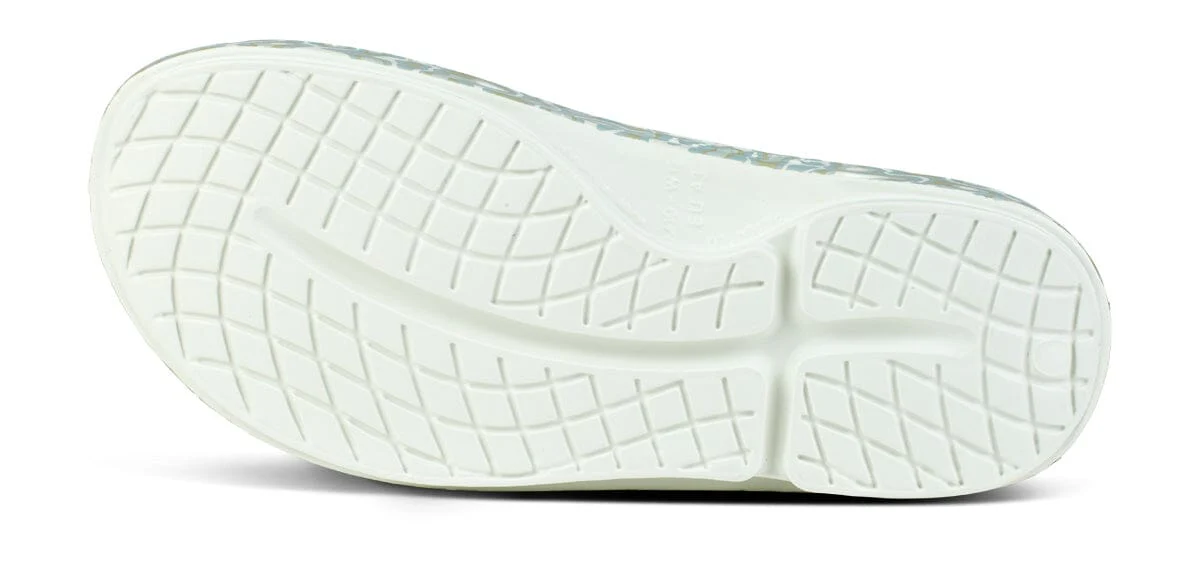 OOFOS Unisex OOahh Sport Slide Sandal - Cosmic Gray Water Camo - Image 9