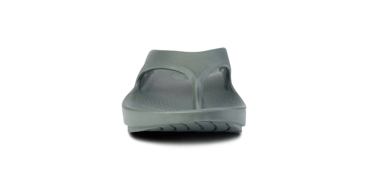 OOFOS Unisex OOriginal Thong Sandal - Olive - Image 3