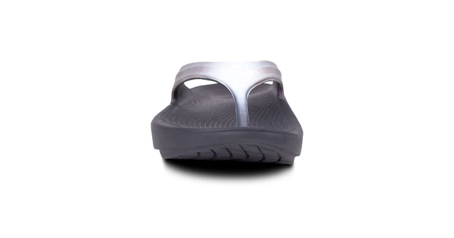 OOFOS Women's OOlala Thong Sandal - Calypso - Image 3