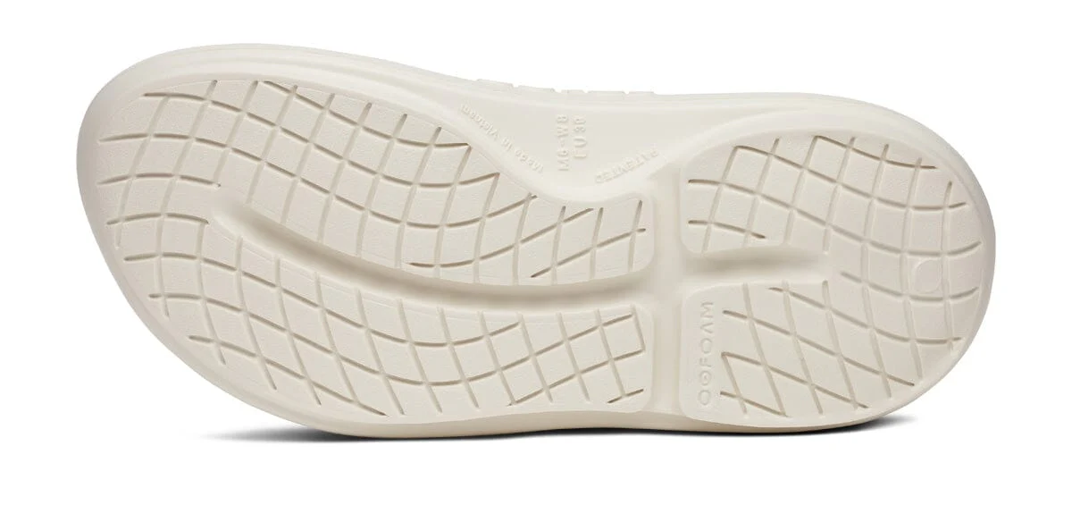 OOFOS OOyea Slide Sandal - Image 10