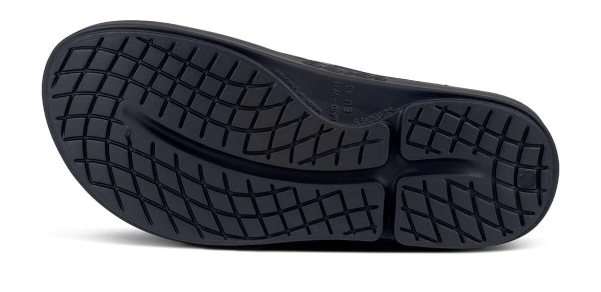 OOFOS Unisex OOriginal Sport Thong Sandal - Black Camo - Image 10