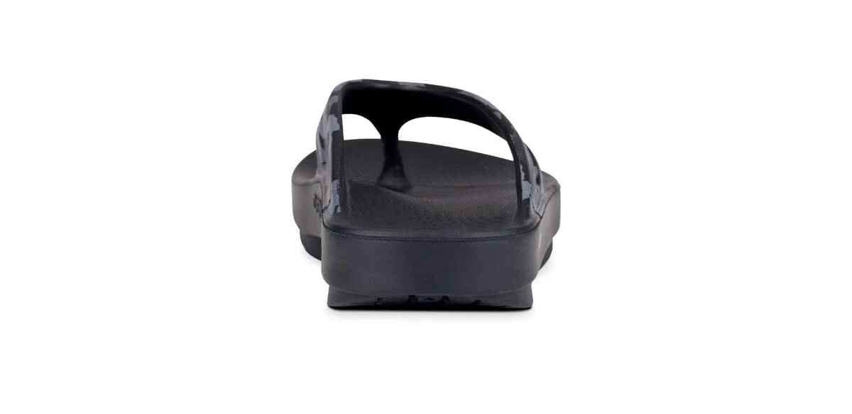 OOFOS Unisex OOriginal Sport Thong Sandal - Black Camo - Image 8