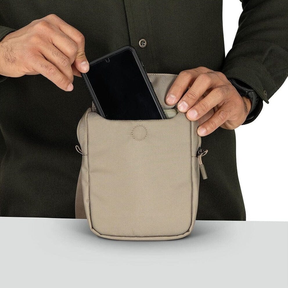 Osprey Aoede Small Crossbody Bag - Image 10
