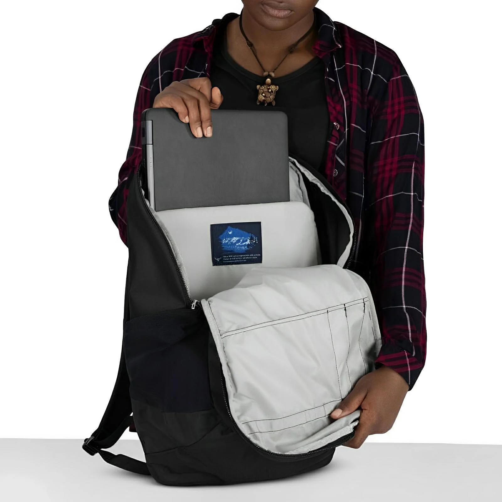 Osprey Astronova Everyday | Commute | Campus Backpack - Image 8