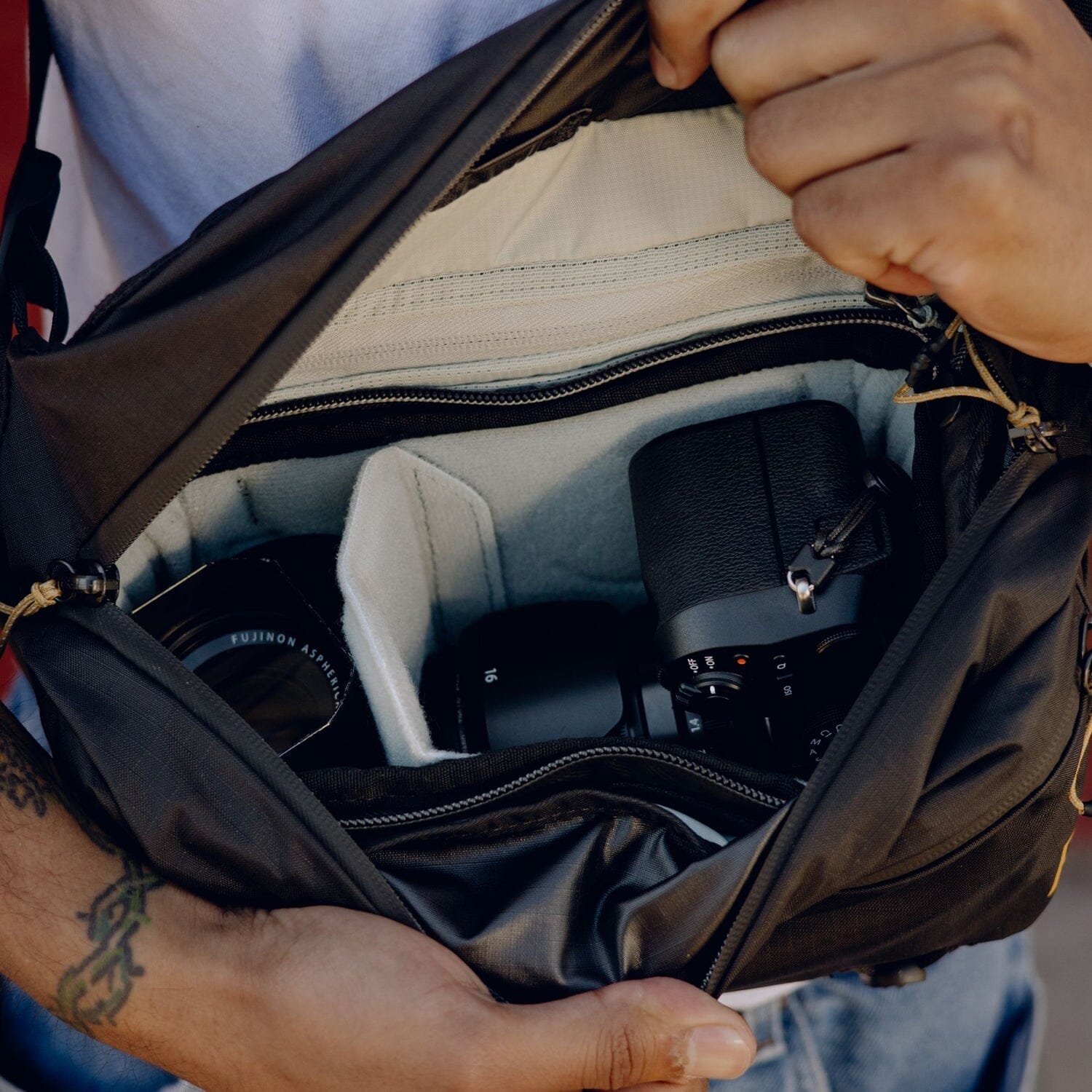 Peak Design Outdoor Sling 7L - Image 9