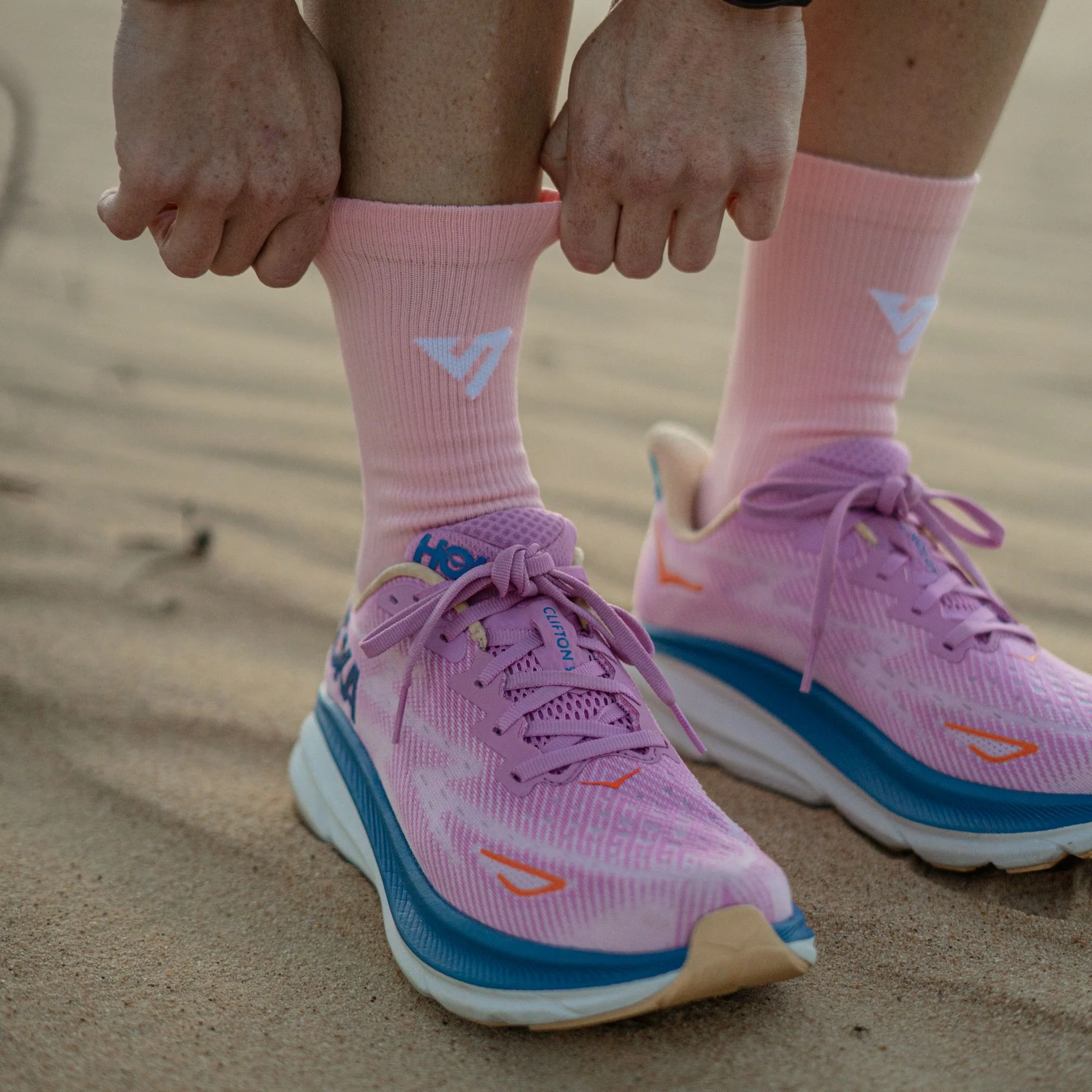 Versus Pink Sky Merino Winter Socks - Image 2